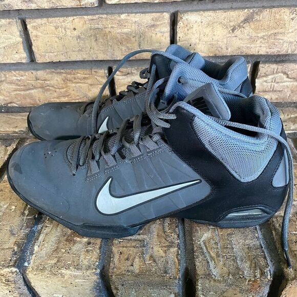 Grey Nikes - Picture 4 of 6